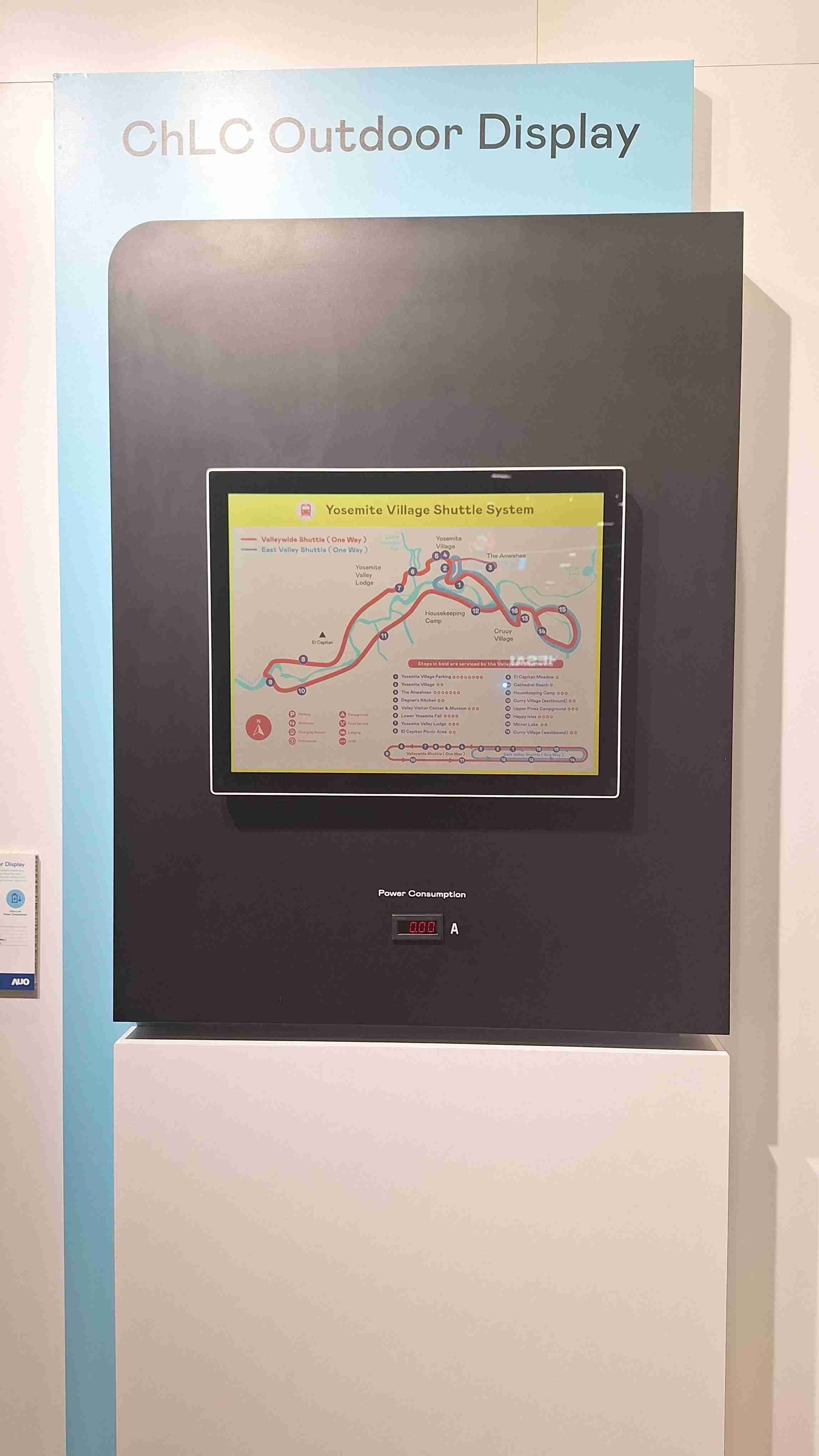 银河集团的「胆固醇液晶超低耗能户外全彩显示器」不只环保省电，，，，且符合户外严苛使用环境，，，，拥有在摄氏-30度至85度下的宽温使用优势，，并且强光愈强愈能呈现绝佳的色彩饱和度及显示效果，，，易于安装的特性将成为户外电子看板的新首选。。